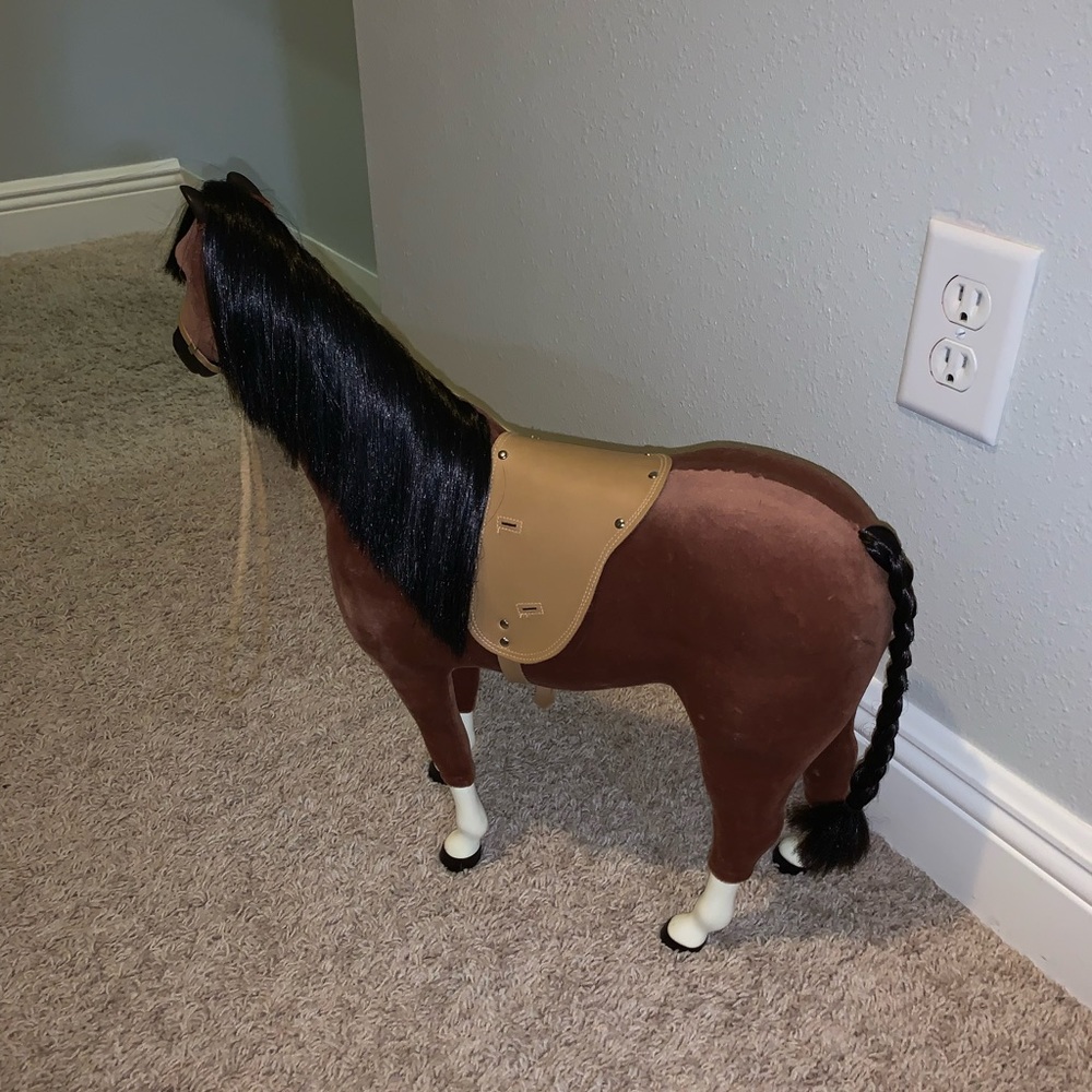 American Girl Doll Felicity brown horse!
